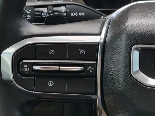 2025 GMC Yukon 2WD Elevation
