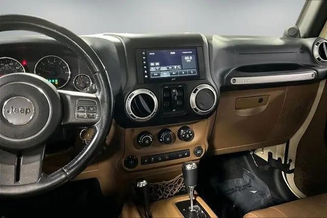 2012 Jeep Wrangler Unlimited Sahara
