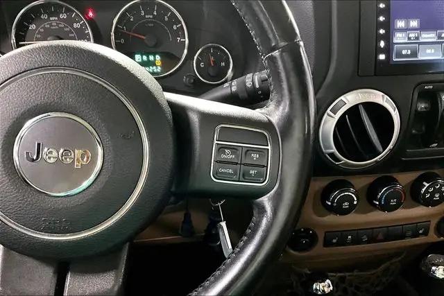 2012 Jeep Wrangler Unlimited Sahara