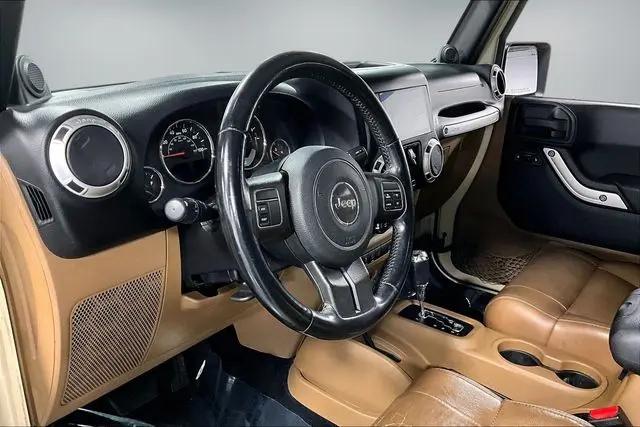 2012 Jeep Wrangler Unlimited Sahara