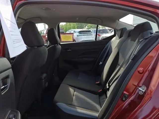 2025 Nissan Versa 1.6 SV