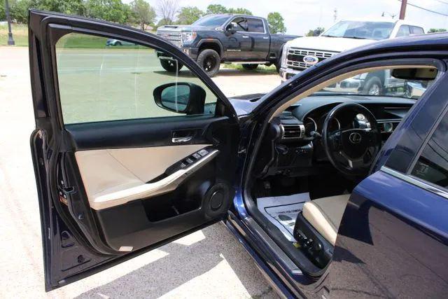 2015 Lexus IS 250 250
