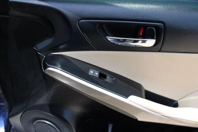 2015 Lexus IS 250 250
