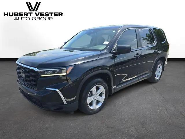 2023 Honda Pilot AWD LX