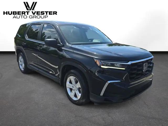 2023 Honda Pilot AWD LX