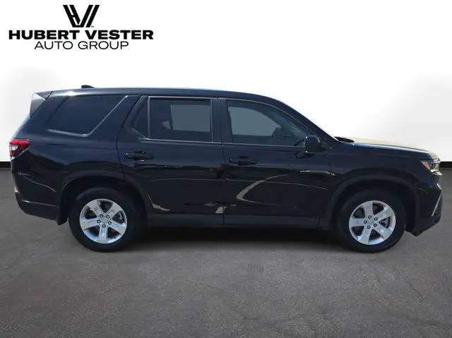 2023 Honda Pilot AWD LX