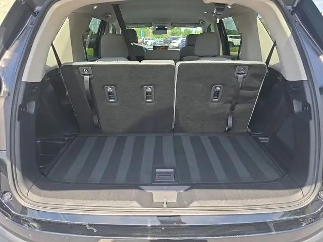 2023 Honda Pilot AWD LX