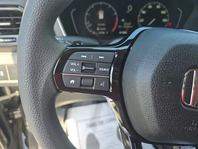 2023 Honda Pilot AWD LX