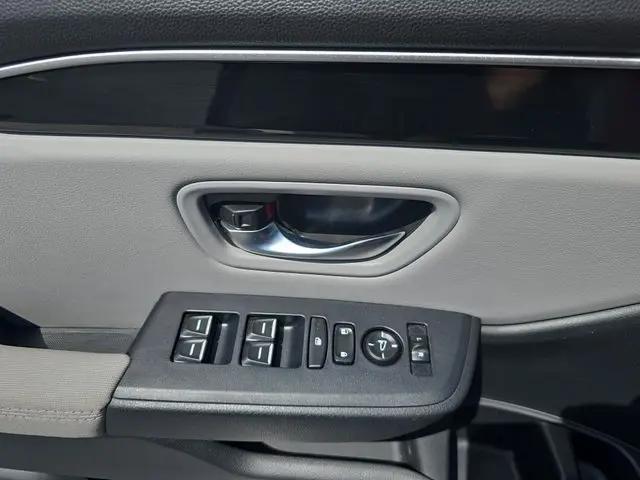 2023 Honda Pilot AWD LX