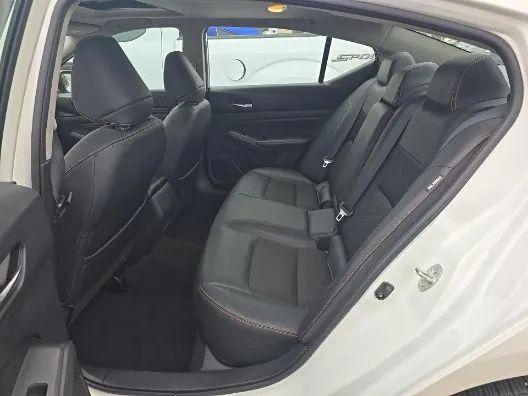 2020 Nissan Altima SR Intelligent AWD