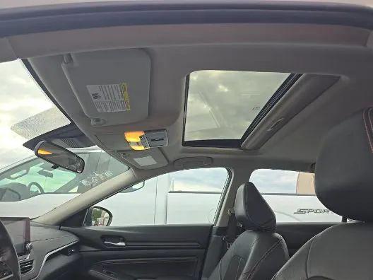 2020 Nissan Altima SR Intelligent AWD