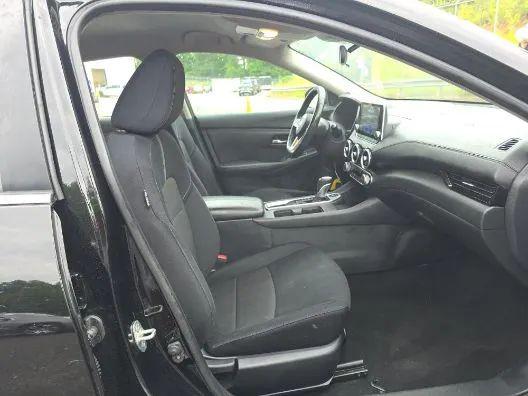2022 Nissan Sentra SV Xtronic CVT