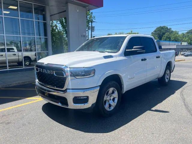 2025 Ram 1500 Big Horn Crew Cab 4x4 5'7" Box