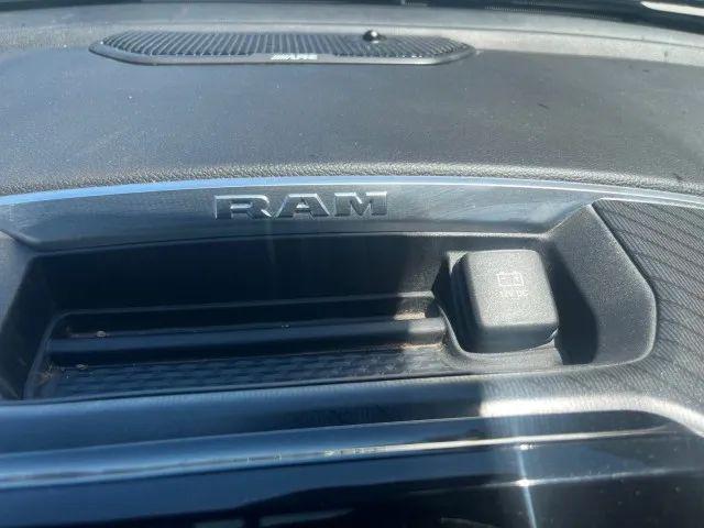 2025 Ram 1500 Big Horn Crew Cab 4x4 5'7" Box