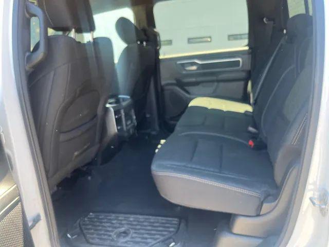 2025 Ram 1500 Big Horn Crew Cab 4x4 5'7" Box