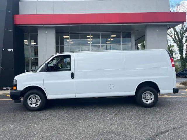 2023 Chevrolet Express Cargo Van RWD 2500 Extended Wheelbase WT