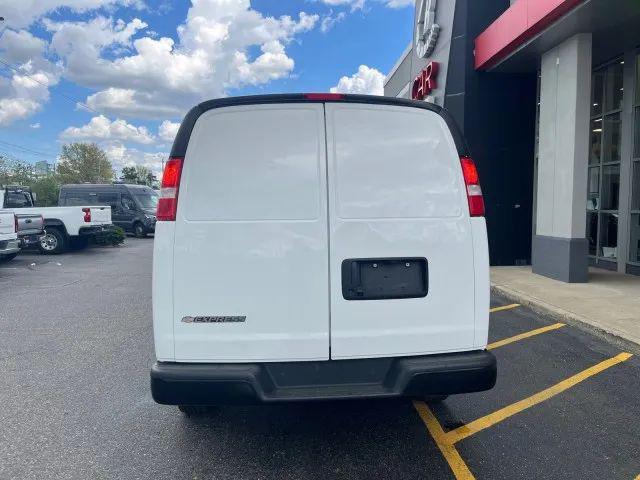 2023 Chevrolet Express Cargo Van RWD 2500 Extended Wheelbase WT