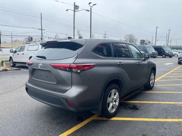 2023 Toyota Highlander LE