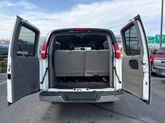 2017 Chevrolet Express LT