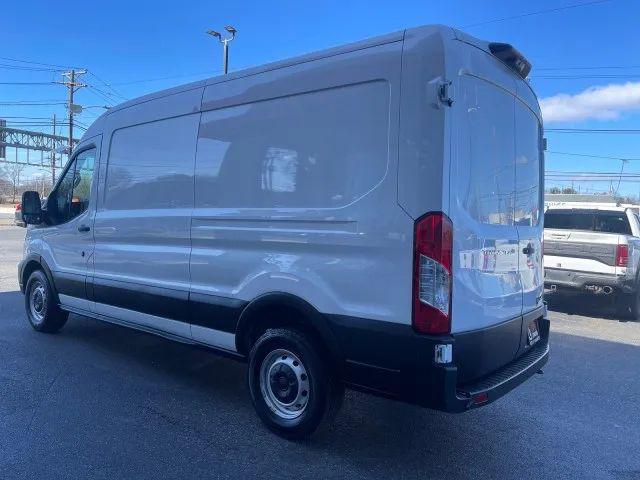2023 Ford Transit Cargo Van Medium Roof w/LWB