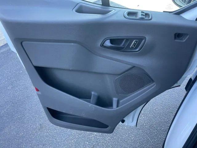 2023 Ford Transit Cargo Van Medium Roof w/LWB