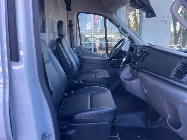 2023 Ford Transit Cargo Van Medium Roof w/LWB
