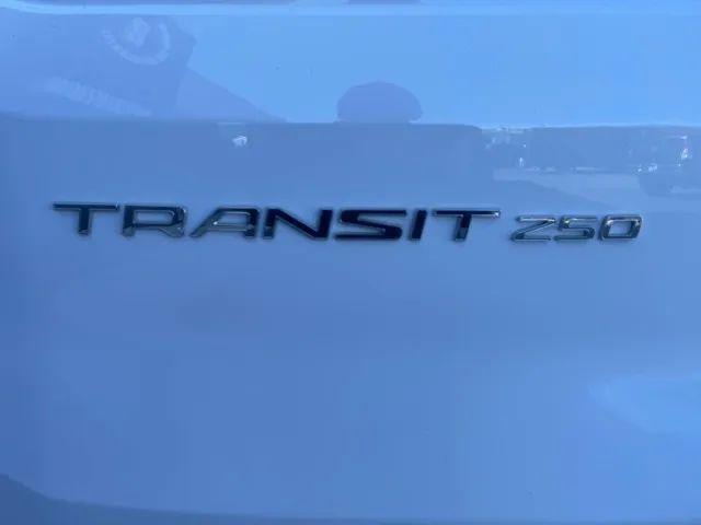 2023 Ford Transit Cargo Van Medium Roof w/LWB