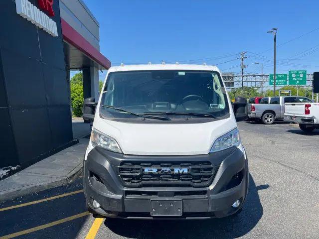 2025 Ram ProMaster 2500 Cargo Van Tradesman Low Roof 136" WB w/Pass Seat
