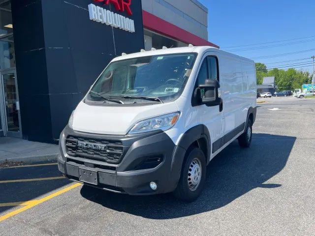 2025 Ram ProMaster 2500 Cargo Van Tradesman Low Roof 136" WB w/Pass Seat