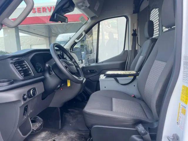 2023 Ford Transit Cargo Van Medium Roof w/RWB
