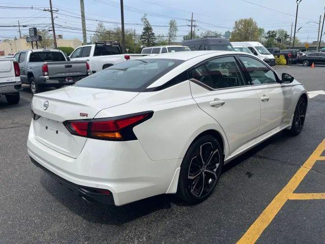 2025 Nissan Altima SR FWD