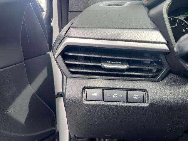2025 Nissan Altima SR FWD