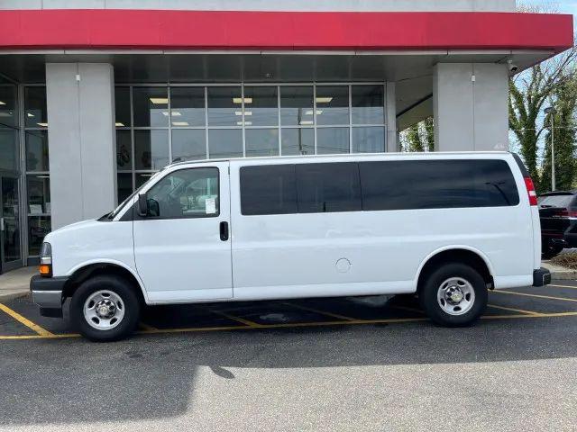 2024 Chevrolet Express Passenger RWD 3500 Extended Wheelbase LT