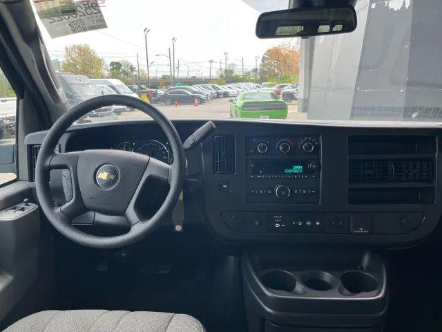 2024 Chevrolet Express Passenger RWD 3500 Extended Wheelbase LT