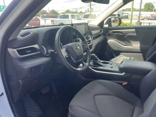 2021 Toyota Highlander L