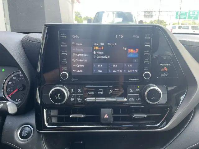 2021 Toyota Highlander L