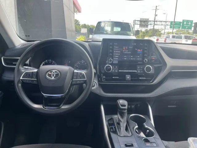 2021 Toyota Highlander L