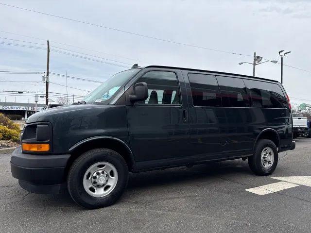2017 Chevrolet Express LS