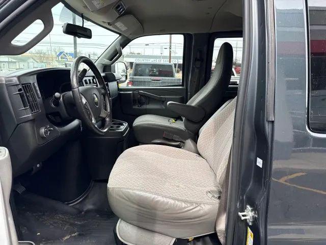 2017 Chevrolet Express LS