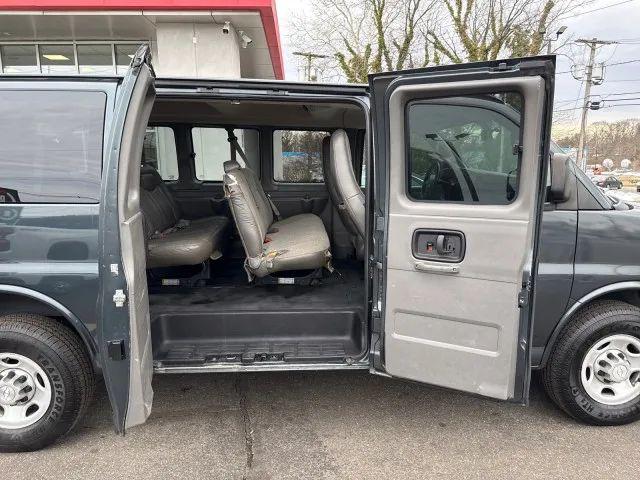 2017 Chevrolet Express LS