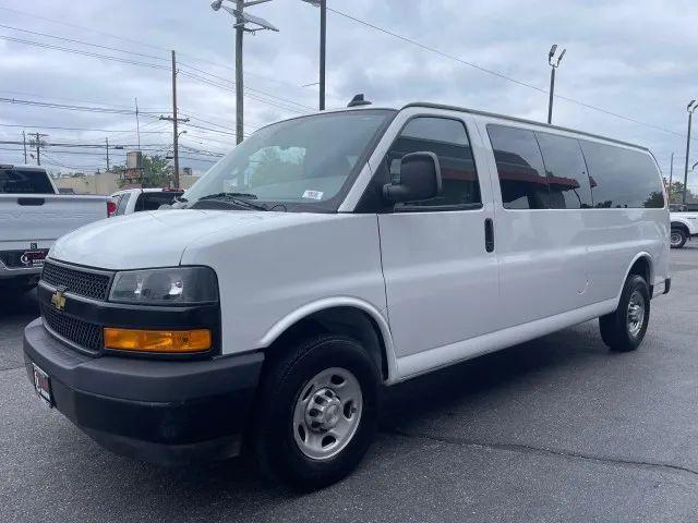 2023 Chevrolet Express Passenger RWD 3500 Extended Wheelbase LS