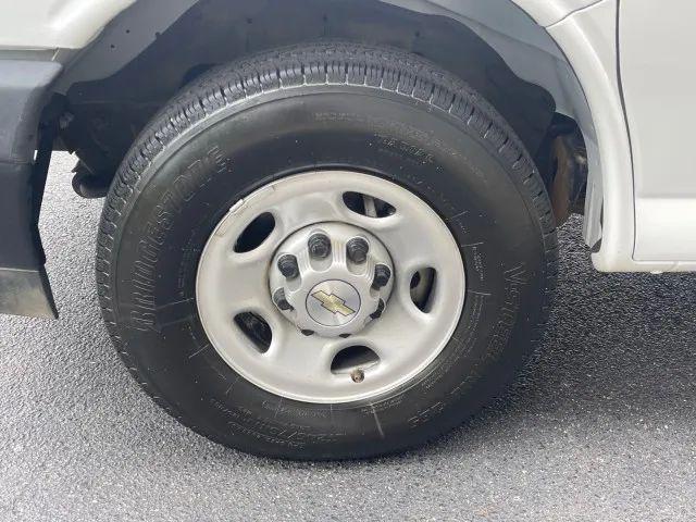 2023 Chevrolet Express Passenger RWD 3500 Extended Wheelbase LS