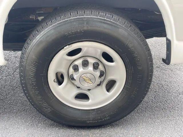 2023 Chevrolet Express Passenger RWD 3500 Extended Wheelbase LS