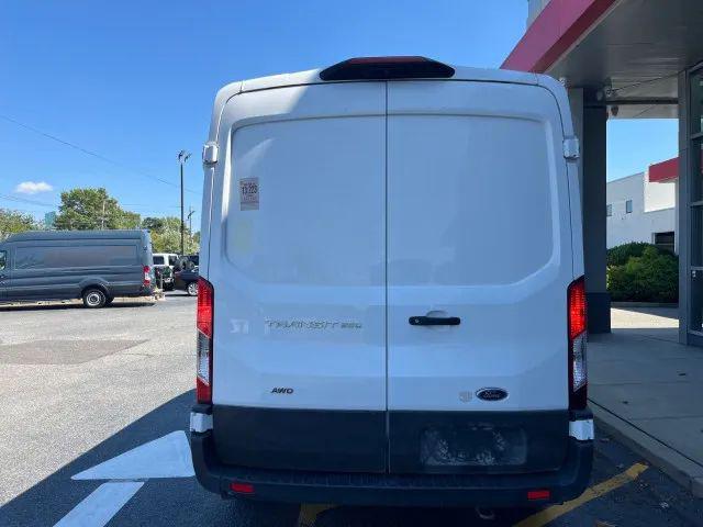2022 Ford Transit Cargo Van Medium Roof w/LWB