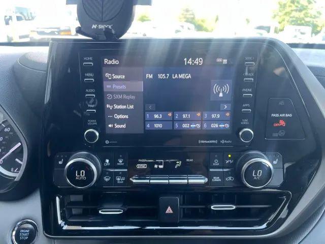 2022 Toyota Highlander XLE
