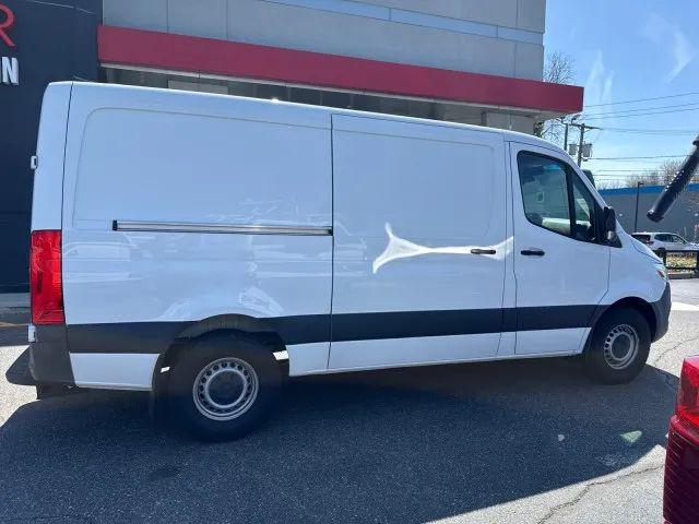 2022 Mercedes-Benz Sprinter 2500 Standard Roof V6