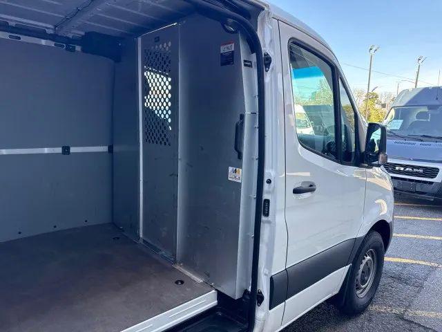 2022 Mercedes-Benz Sprinter 2500 Standard Roof V6