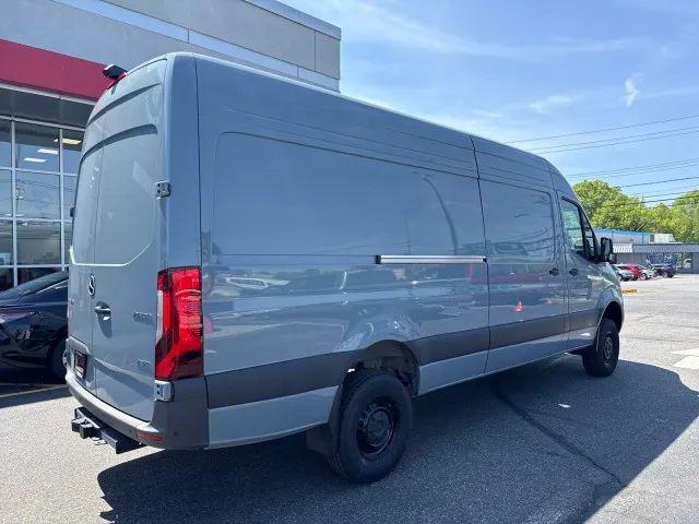 2024 Mercedes-Benz Sprinter 2500 High Roof 4-Cyl Diesel HO