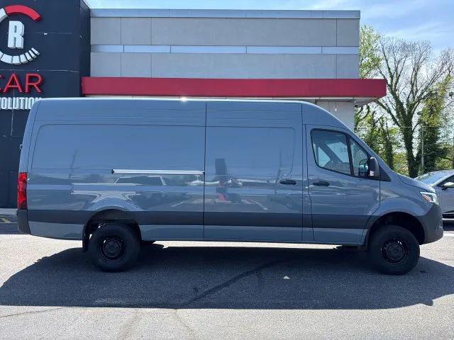 2024 Mercedes-Benz Sprinter 2500 High Roof 4-Cyl Diesel HO
