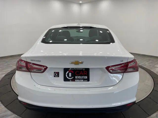 2022 Chevrolet Malibu FWD LT